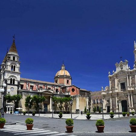 Palazzo Geremia - Le Dimore Dell'Antiquario Apartment Acireale Luaran gambar