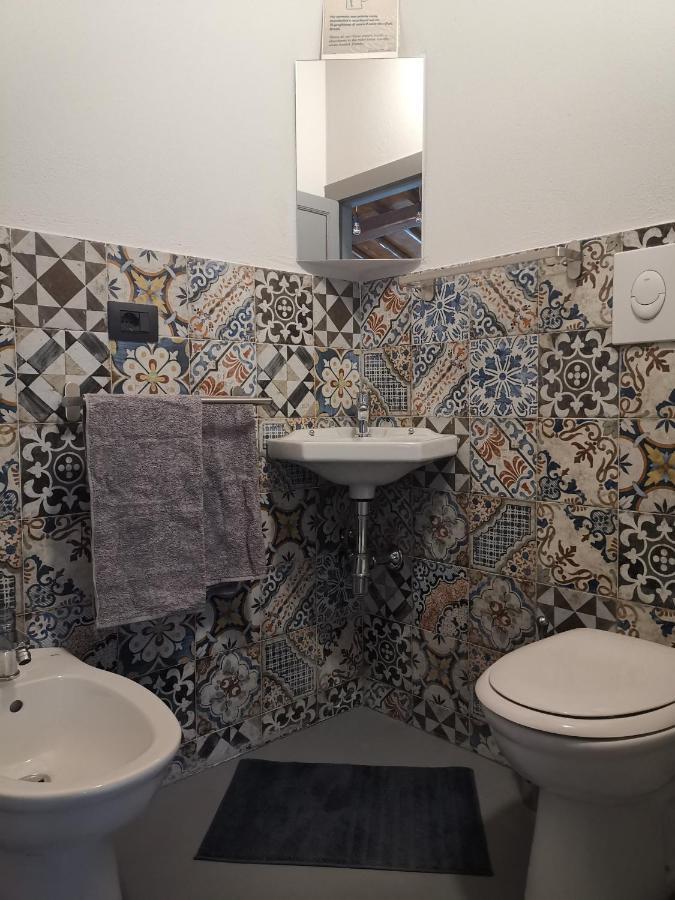 Palazzo Geremia - Le Dimore Dell'Antiquario Apartment Acireale Luaran gambar